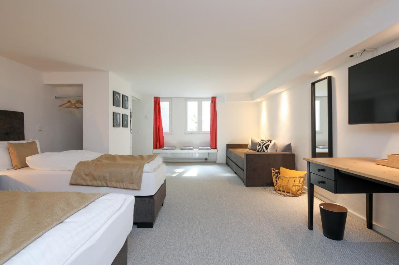 5 Personen Altbau Nahe Kurfuerstendamm - Shakespeare Berlin Exterior foto